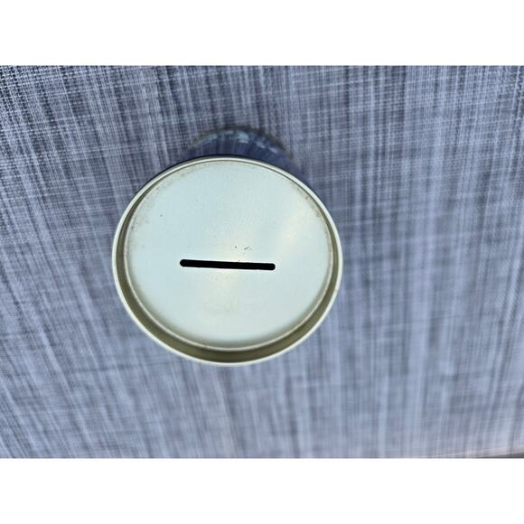 Vintage Kentucky Wildcats Blue Metal Coin Bank UK  5 Inches Made In Hong Kong - Picture 5 of 10